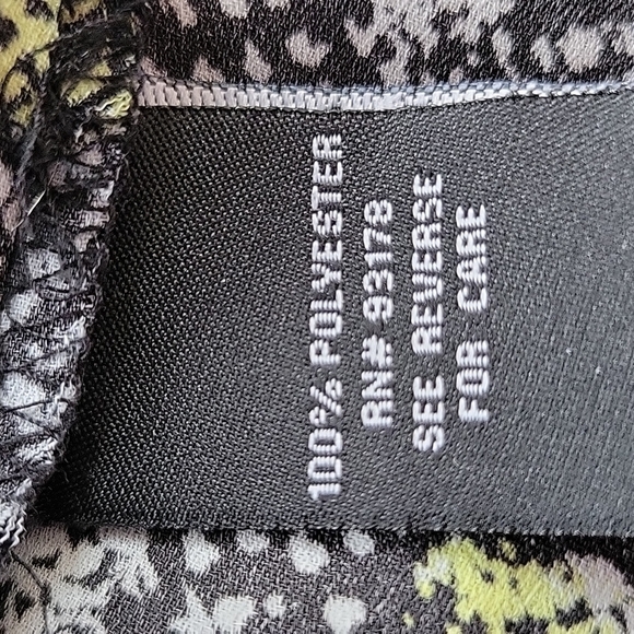 Premise Studio Lightweight Blouse Reptile Print Size XL - Picture 9 of 11